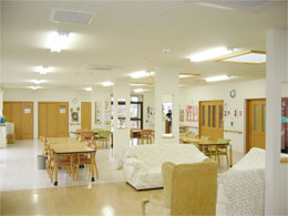 ��ʌ��[�J�s�f�C�T�[�r�X�Z���^�[�@�݂�Ȃ̗��@����